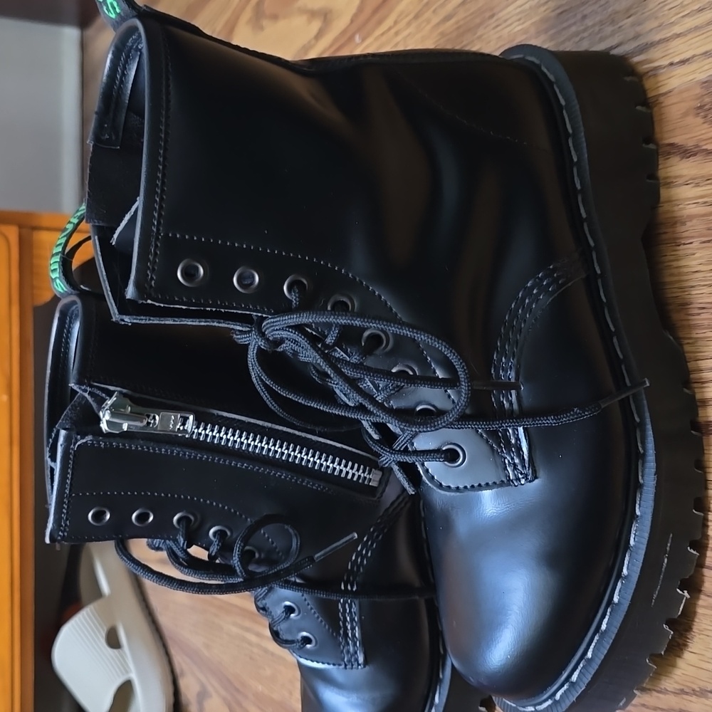 Solovair Derby Platform Boots